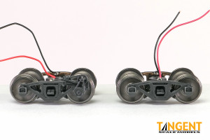 Tangent ~ HO Scale ~ 70-Ton Gould Rebuilt Roller Bearing Generator Caboose Trucks with Blackened Semi-Scale Wheelsets and Power Pickup ~ 33" Wheels ~ 1 Pair ~ 2034