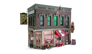 Woodland Scenics ~ O Scale ~ Corner Emporium ~ Built-&-Ready ~ Assembled ~  BR5844