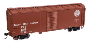 WalthersMainline ~ HO Scale ~ 40' 1944 Boxcar ~ Ready to Run ~ Pacific Great Eastern #4025 ~ 910-1368
