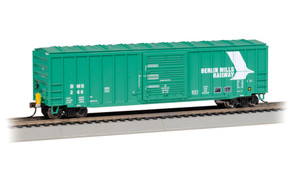 Bachmann ~ HO Scale ~ 50' Outside Braced Box Car With Flashing End Of Train Device - Fred ~ Berlin Mills Railway #266 ~ 14911