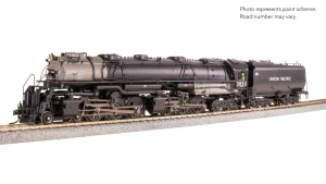 Broadway Limited ~ HO Scale ~ Early Challenger ~ Paragon4 Sound/DC/DCC, Smoke ~ Union Pacific #3832 ~ 9909