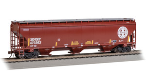 Bachmann ~ HO Scale ~ Trinity 5161 Covered Hopper ~ BNSF #479363 ~ 70632