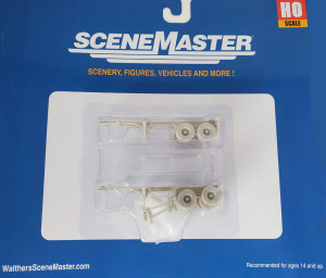Walthers SceneMaster ~ HO Scale ~ 20' Container Chassis ~ 2-Pack ~ Undecorated ~ 949-4500
