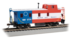 Bachmann ~ HO Scale ~ Streamlined Caboose with Offset Cupola ~ Norfolk & Western #1776 ~ 14006