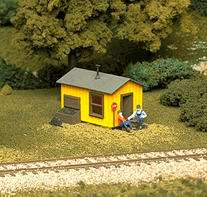 Atlas ~ HO Scale ~ Trackside Shanty Kit ~ 702