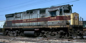 Rapido ~ HO Scale ~ ALCO C-424 ~ Erie Lackawanna #2403 ~ DCC Sound ~ 45531