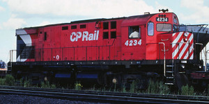 Rapido ~ HO Scale ~ MLW C-424 ~ Canadian Pacific CP Rail #4223 ~ DC/Silent ~ 45019