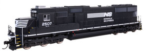 Walthers Mainline ~ HO Scale ~ EMD SD70 ~ Norfolk Southern #2507 ~ Standard DC ~ 910-11028