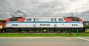 Kato ~ N Scale ~ GG1 Electric ~ Amtrak #906 ~ Standard DC ~ 137-2025