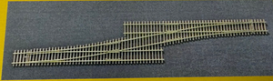 Micro Engineering ~ HO scale ~ Code 83 ~ #6 Crossover ~ Left Hand ~ 14-722