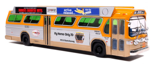 Iconic Replicas ~ O Scale ~ 1963 GM TDH-5303 Transit Bus ~ Assembled ~ Los Angeles Metro / Rapid Transit District (RTD) ~ 43-0667