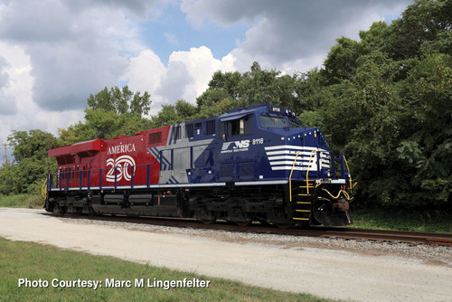 Walthers Mainline ~ HO Scale ~ GE ES44AC Evolution Series GEVO ~ Norfolk Southern NS #8118 ~ America250 Scheme, Stars & Stripes ~ ESU Sound & DCC ~ 910-29021122