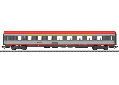Märklin ~ HO Scale ~ AC 3-Rail ~ Type Ampz Eurofima Passenger Car ~ ÖBB ~ 1st Class ~ 42731