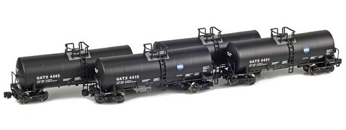 American Z Line ~ Z Scale ~ 17,600 Gallon Tank Car ~ Runner Pack ~ GATX ~ 903813-1