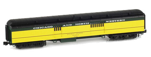 American Z Line ~ Z Scale ~ Baggage Car ~ Chicago & North Western CNW #8766 ~ 71605-2