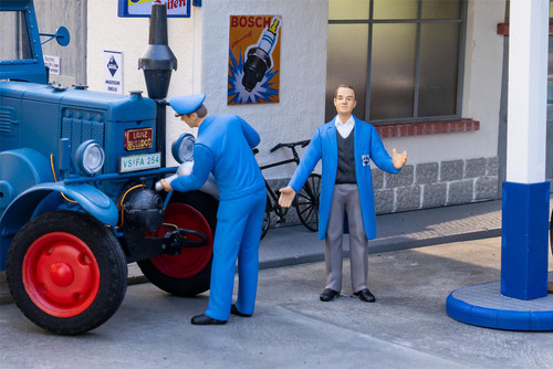 Pola G ~ G Scale ~ Gas Station Attendants ~ 2 Figures ~ 331535