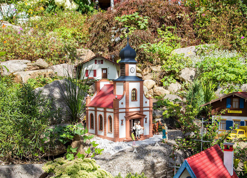 Pola G ~ G Scale ~ Church ~ Kit ~ 331075