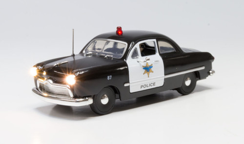 Woodland Scenics ~ O Scale ~ Just Plug Illuminated Vehicle ~ Police Car ~ JP5973