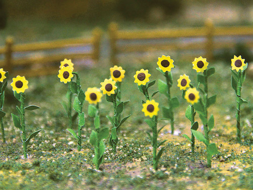 Bachmann ~ Sunflower - 1" Tall (16 Per Pack) ~ 32506