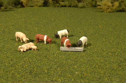 Bachmann ~ O Scale ~ Pigs - 7 PCS ~ 33168