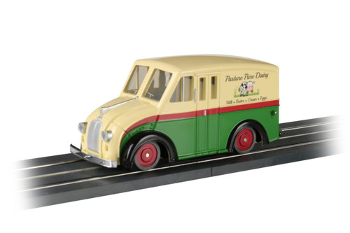 Bachmann ~ O Scale ~ E-Z Street Delivery Van - Pasture Pure Dairy ~ 42738