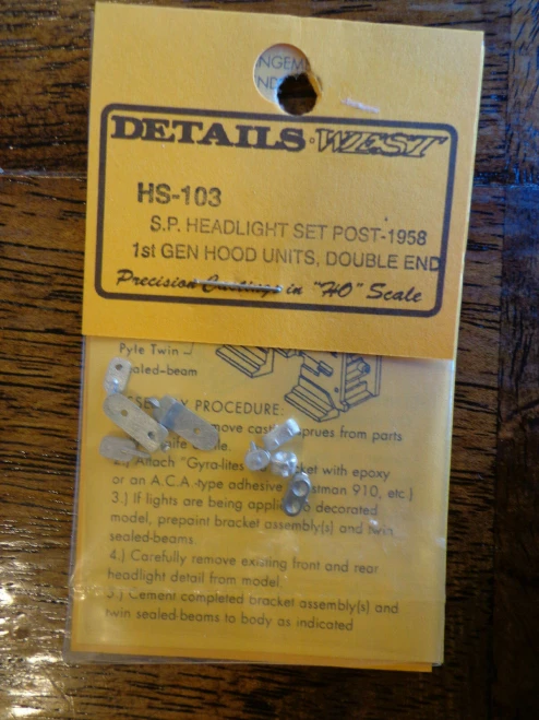 Details West ~ HO Scale ~ Headlight Sets ~ SP ~ Pyle Lights, Post-1958 Hood Units ~ 103