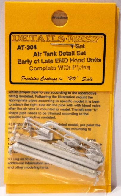 Details West ~ HO Scale ~ Air Tank Detail Set w/Pipes ~ EMD Hood Units ~ 304