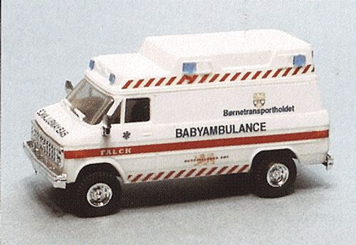 Trident Miniatures ~ HO Scale ~ Chevrolet Van ~ Emergency ~ Ambulances ~ German Baby Ambulance ~ 729-90290