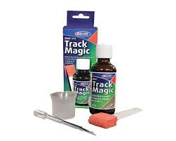 Deluxe Materials Ltd ~ All Scale ~ Track Magic Liquid Track Cleaner ~ 1.7oz 50mL ~ AC13