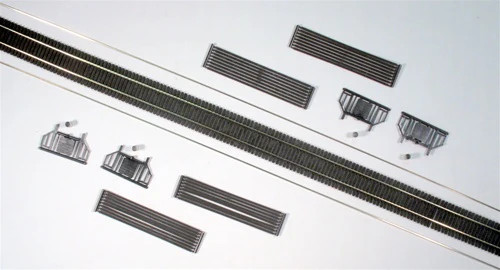 Micro Engineering ~ HO Scale ~ Code 70 ~ Bridge Flex-Trak(TM) w/Wide Ties & Guard Rail ~ 3' ~ 11-103