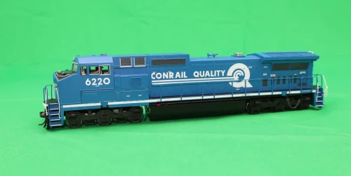 Atlas ~ HO Scale ~ GE Dash 8-40CW ~ Master Gold ~ LokSound and DCC ~ Conrail #6220 ~ 10004504