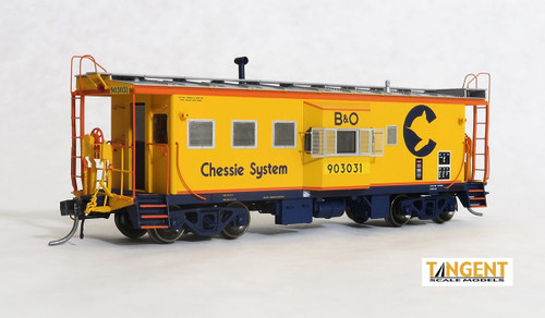 Tangent ~ HO Scale ~ I-18 Steel Bay Window Caboose ~ Chessie System #903002 ~ 60019-04