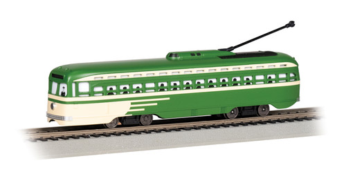 Bachmann ~ HO Scale ~ PCC Streetcar ~ Green & Cream ~ 60513
