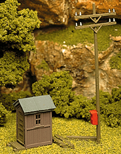 Atlas ~ HO Scale ~ Telephone Shanty & Pole Kit ~ 705