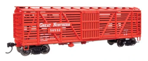 Walthers Mainline ~ HO Scale ~ 40' Wood Stock Car with Dreadnaught Ends ~ Great Northern #56532 ~ 910-41516