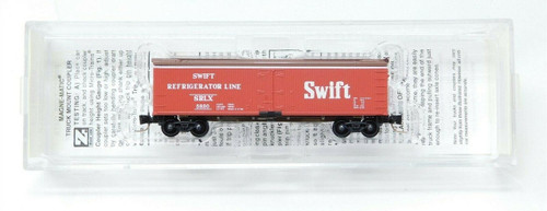 Micro Trains ~ Z Scale ~ 40' Wood Reefer ~ Swift Refrigerator Line #5820 ~ 51800061