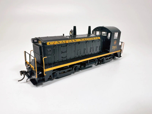 Rapido ~ HO Scale ~ EMD SW9 ~ Canadian National #7001 ~ DCC Sound ~ 27612