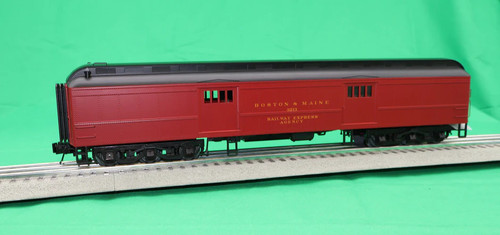 Atlas ~ O Scale ~ Trainman ~ 60' Heavyweight Baggage ~ 3-Rail ~ Boston & Maine #3213 ~ 2001327-2