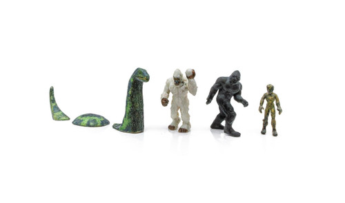 Woodland Scenics ~ HO Scale ~ Monster Figures ~ 4 Pieces ~ A2867