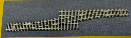Micro Engineering ~ HO scale ~ Code 83 ~ #6 Crossover ~ Left Hand ~ 14-722