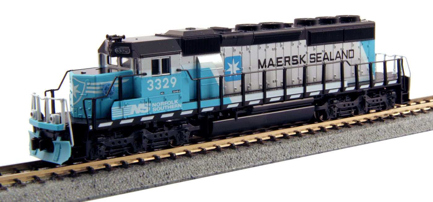 Kato ~ N Scale ~ EMD SD40-2 ~ #3329 ~ Mid Production Norfolk
