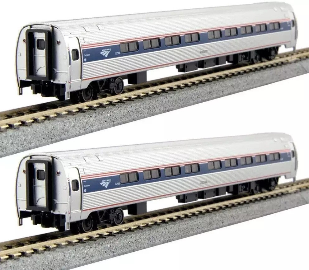 Kato ~ N Scale ~ New 2024 ~ MP36PH Chicago Metra #403 ~ DC Version