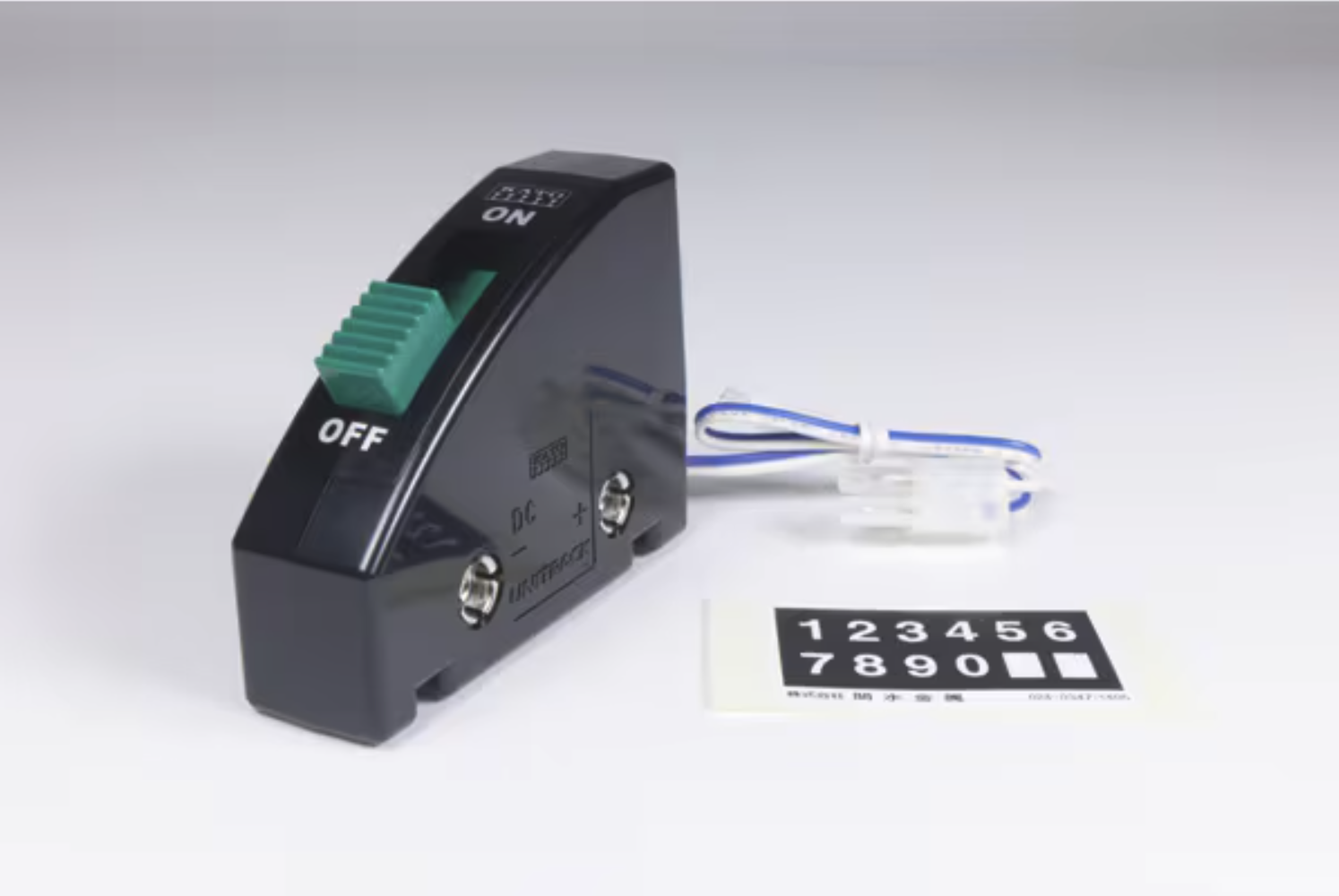Kato ~ N Scale ~ UniTrack Power Feed Control Switch, Black ~ (1 pc