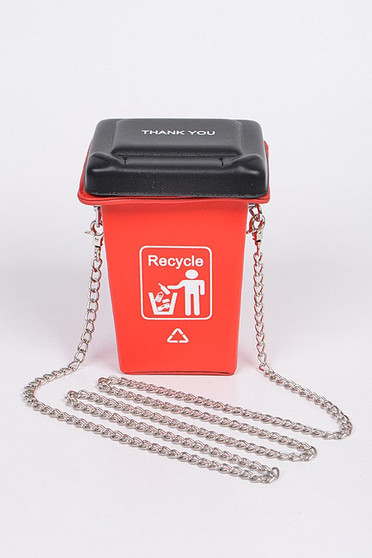 RECYCLE TRASH CAN CLUTCH Red