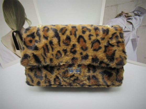 Combat lover Purse Leo