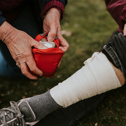 First Aid Instruments
