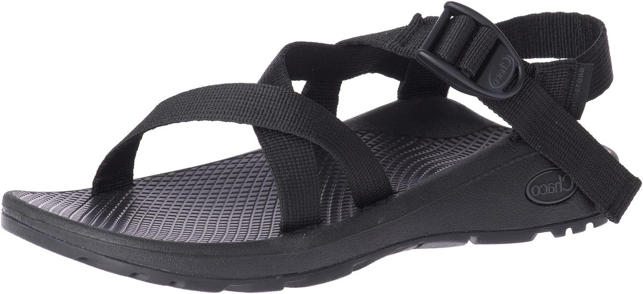 chaco women's wide shoes