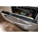 Whirlpool® 24” Stainless Steel Dishwasher with AI Intelligent Wash - 47 dBA WDTA50SAKV