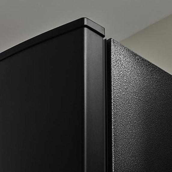 Gladiator® 17.8 Cu. Ft. (0.50 m³) Upright Freezer GAFZ30FDGB