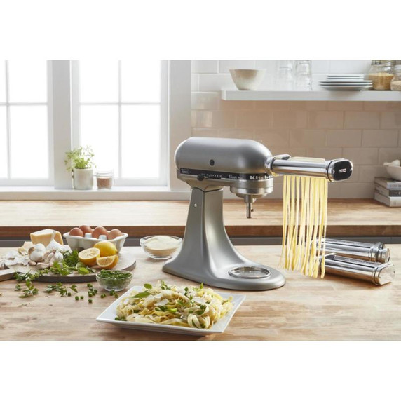 Kitchenaid® 3-Piece Pasta Roller & Cutter Set KSMPRA
